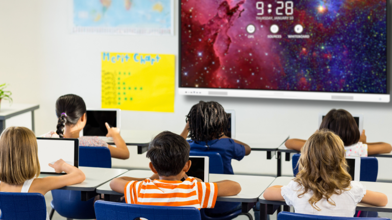 Revolutionizing Learning and Collaboration: Interactive Flat Panel ...